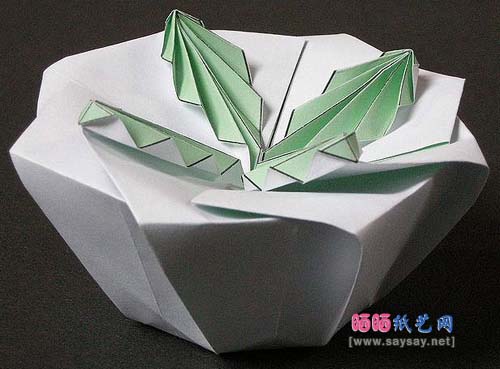 四叶盒子的折纸教程详细图解