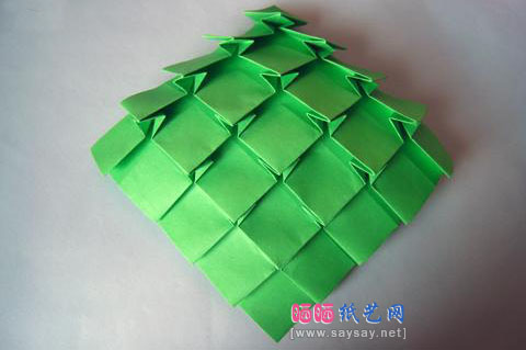 折纸圣诞树图解步骤8