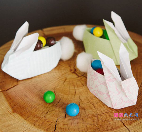 折纸可爱兔子造型垃圾盒成品图