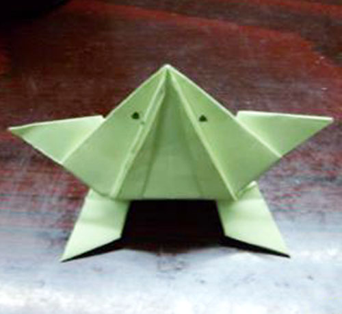 神奇双面跳蛙折纸教程图解-怎么折会跳的青蛙