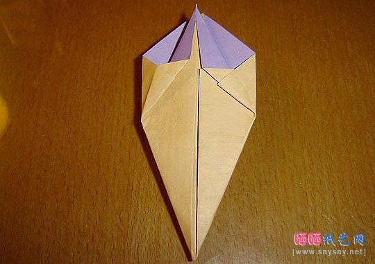 铃兰花折纸详细步骤7