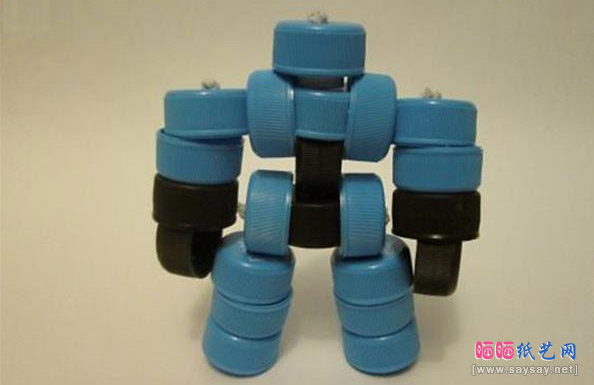 塑料瓶盖DIY机械战警机器人玩具制作教程图片步骤10