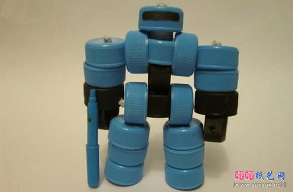 塑料瓶盖DIY机械战警机器人玩具制作教程图片步骤15