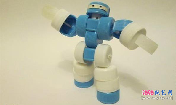 塑料瓶盖DIY机械战警机器人玩具制作教程图片步骤19
