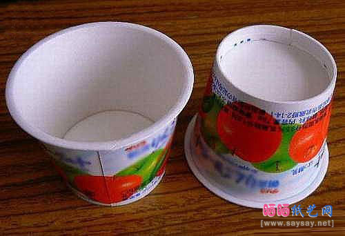 酸奶盒或一次性纸杯制作向日葵装饰花的方法图片步骤1