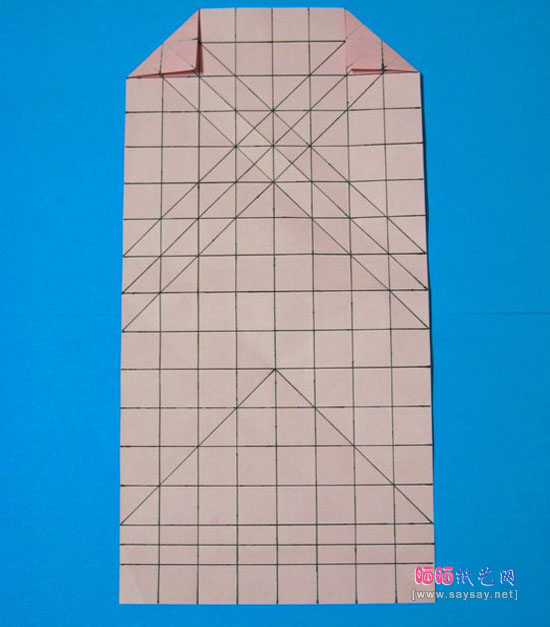个性折纸带底座玫瑰花手工DIY教程图片步骤2