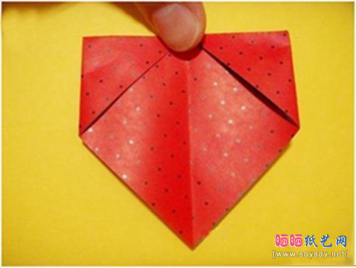 可爱草莓手工折纸详细步骤图片3
