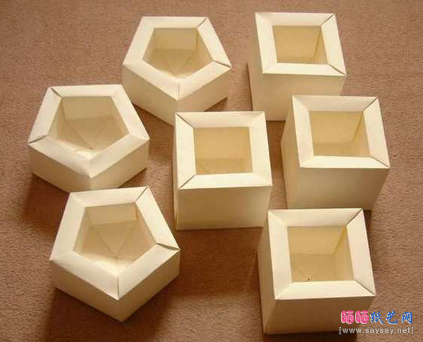 DaveBrill的四边形及五边形立方体手工折纸成品图
