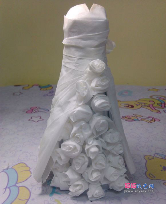 用卫生纸制做婚纱手工DIY教程图片步骤36