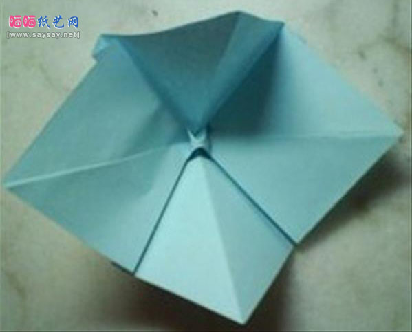 手工折纸实用漂亮蝴蝶结的折法教程的详细图片步骤15