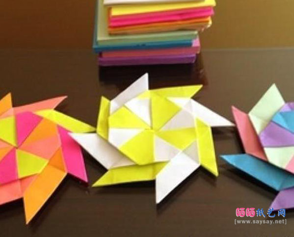 好玩的儿童玩具折纸飞镖的折法完成效果图