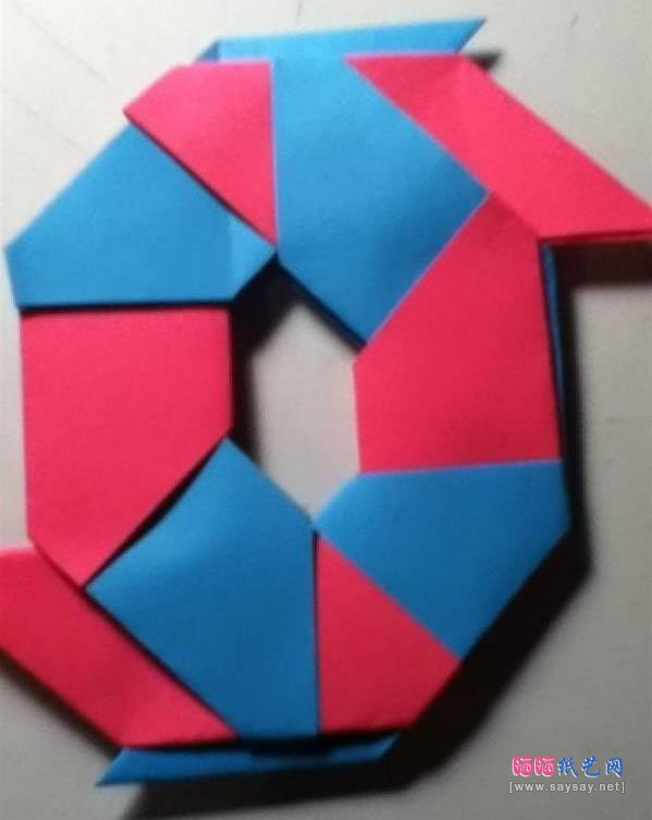 好玩的儿童玩具折纸飞镖的折法图片步骤12