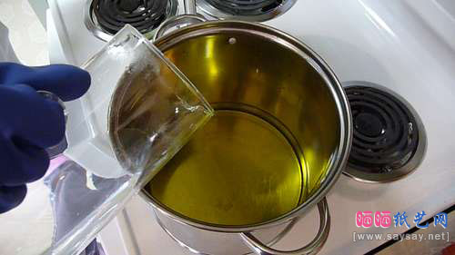 简单材料自制橄榄油手工皂的方法图片步骤10