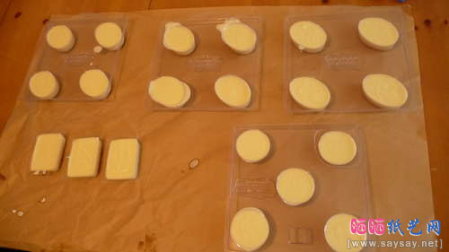 简单材料自制橄榄油手工皂的方法图片步骤18