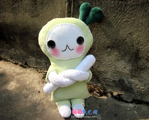 清新可爱的布娃娃绿芽手工制作教程完成效果图