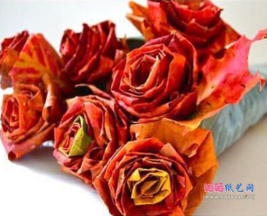 泡妞必备手工教程 如何用枫叶手工制作漂亮玫瑰花的方法图片步骤4