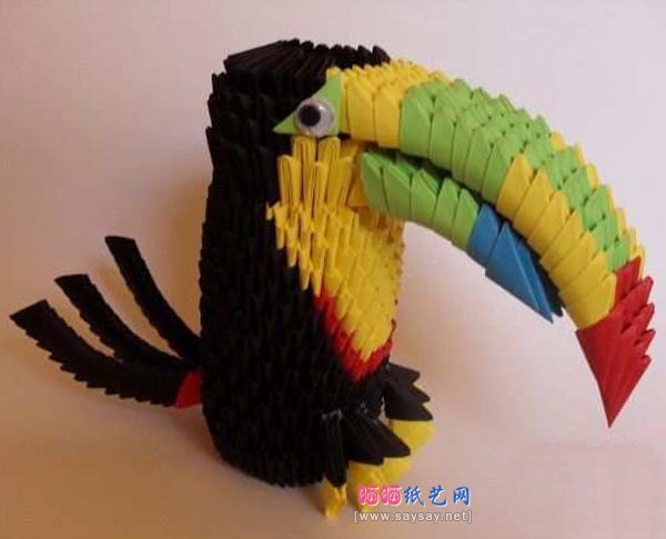 三角插美丽的大嘴鸟折纸教程完成效果图