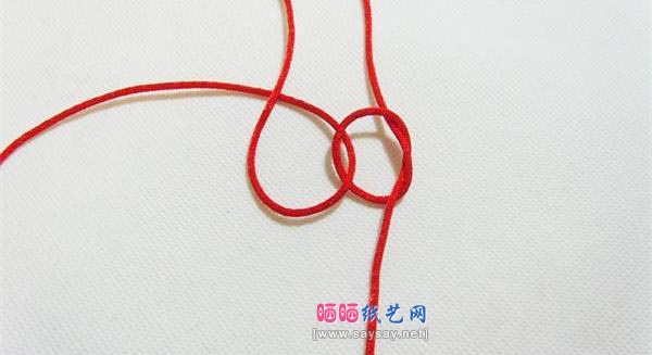 订情物DIY制作：同心结手绳编织方法