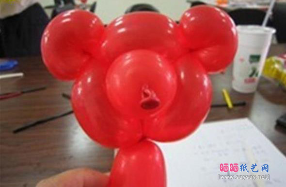 简单又可爱的泰迪熊DIY 魔术气球造型制作教程