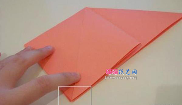 会煽动翅膀的千纸鹤手工折纸详细步骤图解
