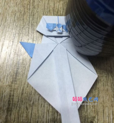 酷酷的站姿熊猫手工折纸实拍教程