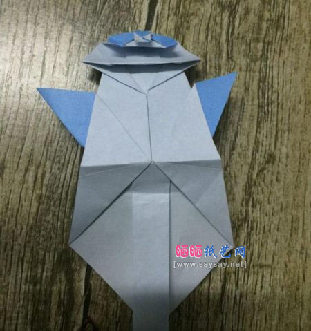 酷酷的站姿熊猫手工折纸实拍教程