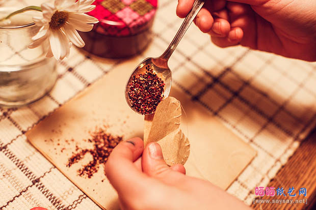 精致生活从点滴开始 简单爱心茶叶包制作方法