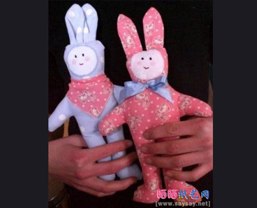 简易小兔玩偶的做法 适合初学者的布娃娃制作教程