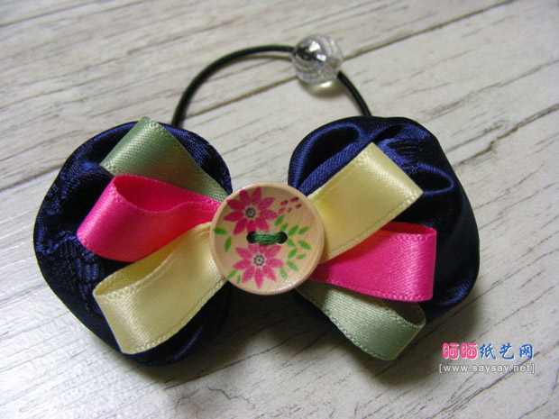 漂亮钮扣蝴蝶结发圈手工制作教程