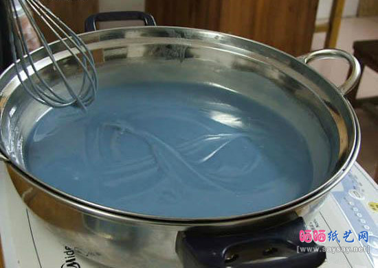 祛痘护肤一步到位 紫草手工皂制作方法图解教程