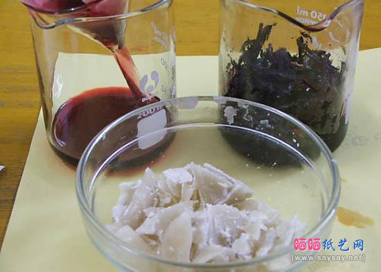 祛痘护肤一步到位 紫草手工皂制作方法图解教程