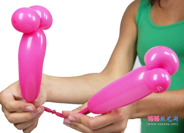 粉嫩小猪魔术气球动物造型制作教程详细图解