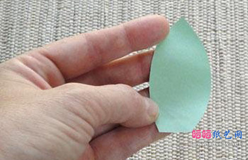 手工制作卷纸清新玫瑰花纸艺制作教程