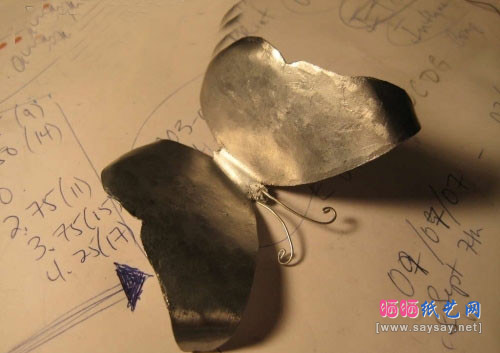 废钢片手工制作简单的金属蝴蝶造型DIY教程