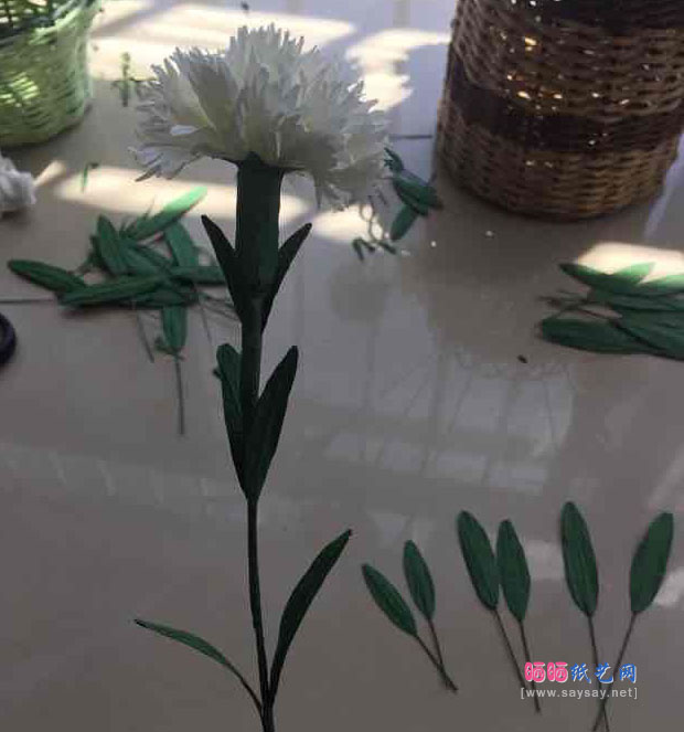 母亲节礼物纸艺花制作康乃馨折纸方法教程 第18步