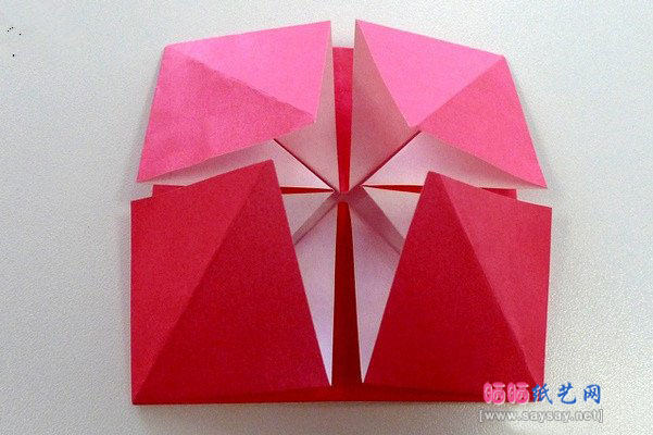 好玩的纸艺制作陀螺手工折纸实拍图解教程 