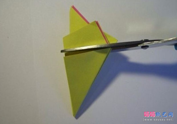 如何折纸百合花DIY折法图片教程