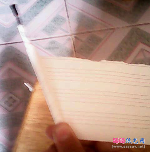 手工制作雨伞书签折纸图文教程 第19步