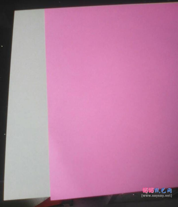 超级简单的莲花灯折纸实拍图片教程 第1步