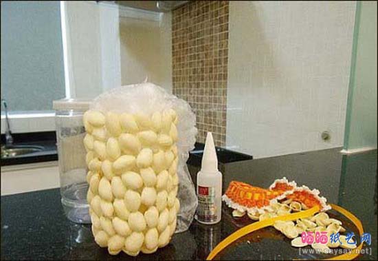 废物利用DIY开心果手工制作创意花瓶图片步骤9