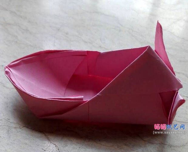 可爱小兔子鞋折纸图文教程 第24步