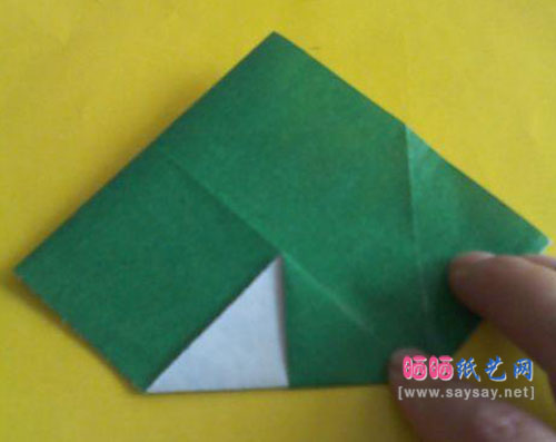 端午节折纸教程 可爱的三角粽子的折法