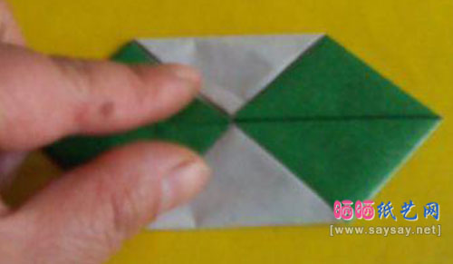 端午节折纸教程 可爱的三角粽子的折法