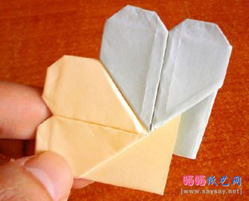 纸艺爱心型四叶草手工折纸图文教程