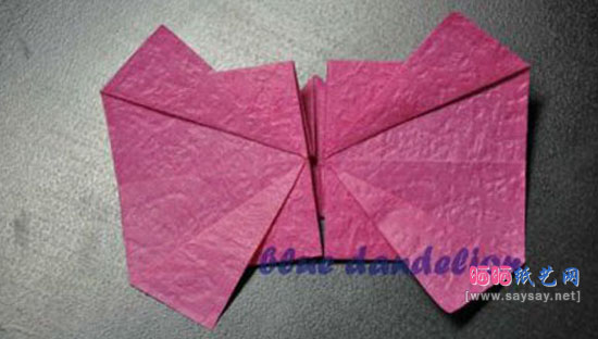 纸币折纸系列教程之蝴蝶爱心手工折纸图片教程