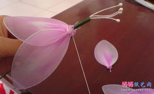  丝网花制作教程基础篇：倒扎法制作方法（以郁金香为例）