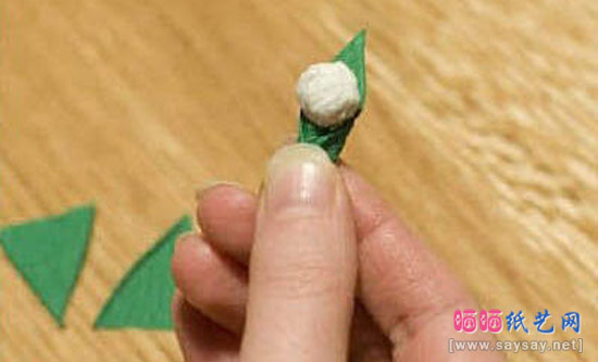 皱纹纸手工制作素雅仿真花DIY教程