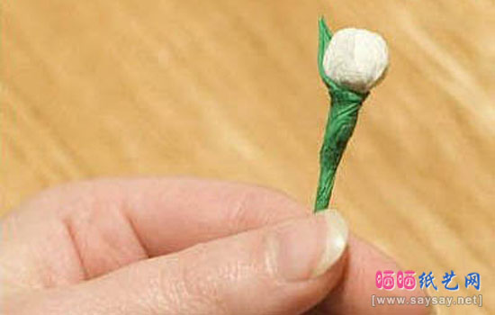 皱纹纸手工制作素雅仿真花DIY教程