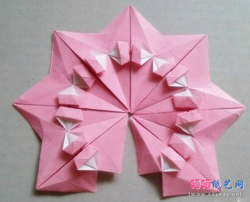 精美装饰面的雨伞折纸实拍教程图片步骤23-24