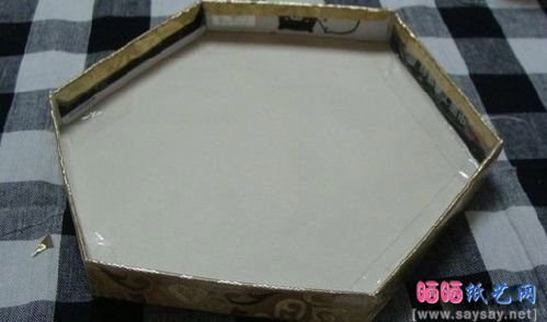 利用废弃银行卡会员卡制作漂亮实用的收纳盒方法教程